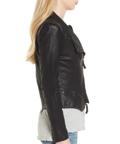 stylish-womens-wide-collar-black-faux-leather-jacket