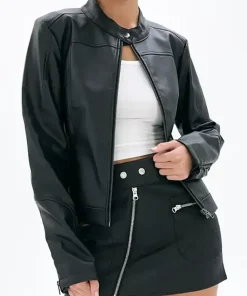 womens-black-faux-leather-snap-collar-jacket