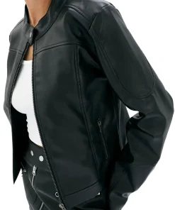 womens-black-faux-leather-snap-collar-jacket